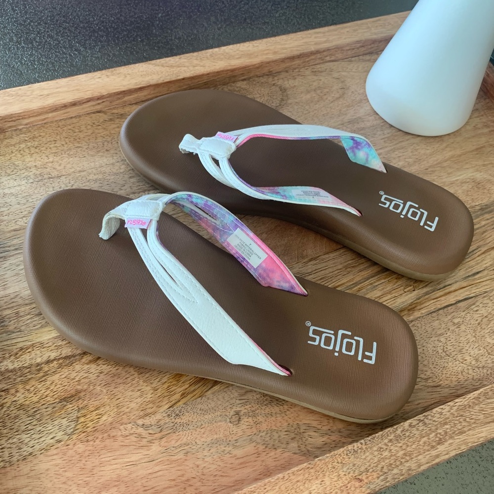 Flojos flip flops